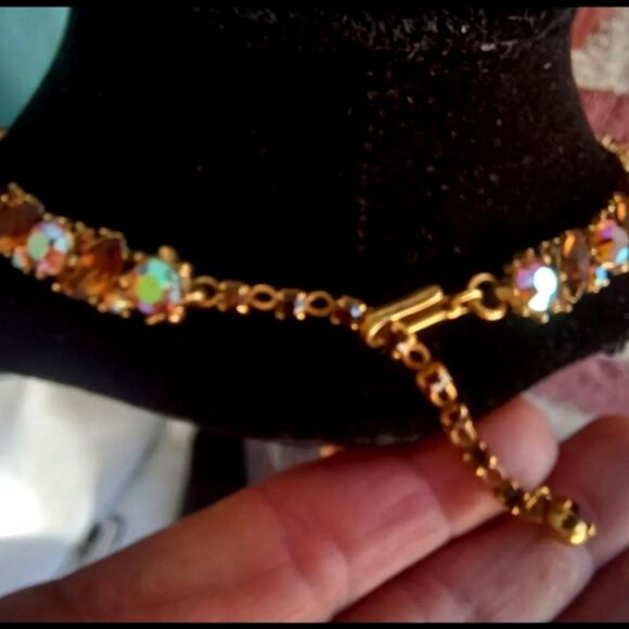 VTG SIGNED TRIFARI AB TOPAZ RHINESTONE GOLD TONE NECKLACE w/tags box 1960 - Picture 4 of 16